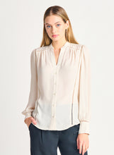 Charger l&#39;image dans la galerie, Blouse beige black tape - 2223718T- beige Clair
