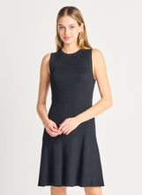 Charger l&#39;image dans la galerie, Robe noir black tape - 2227507T-noir
