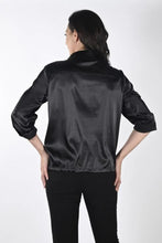 Charger l&#39;image dans la galerie, Blouse satin noir Frank Lyman - 233911U-noir
