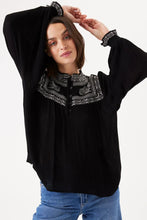 Charger l&#39;image dans la galerie, Blouse noir broderie Garcia - H30236
