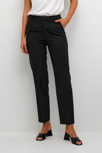 Charger l&#39;image dans la galerie, Pantalon noir KAFFE - 10507770-noir
