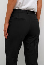 Charger l&#39;image dans la galerie, Pantalon noir KAFFE - 10507770-noir
